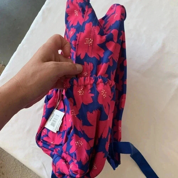 Vera Bradley blue and pink lighter up just right art poppies backpack NWT - Picture 5 of 7